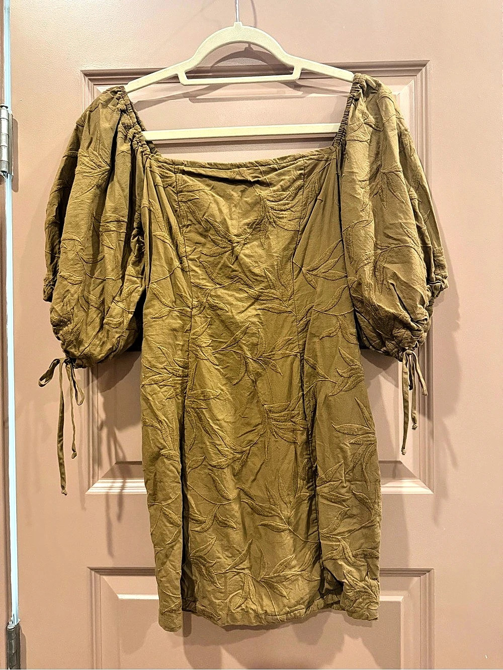 Jen’s Pirate Booty Mini Puff Sleeve Dress in Olive